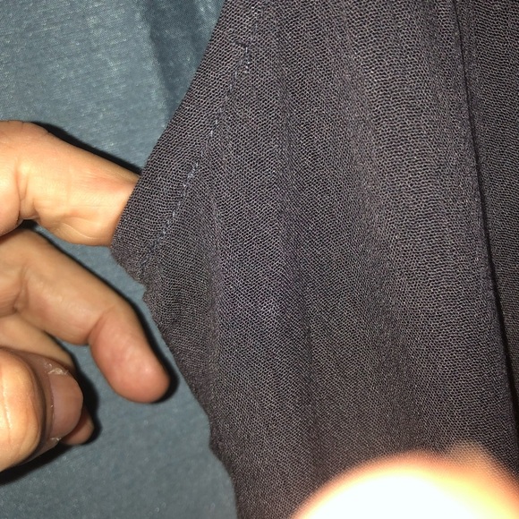 Denver Hayes XL black Boxy Tank Top- 100% Rayon, lace insert at bottom. - Picture 3 of 8